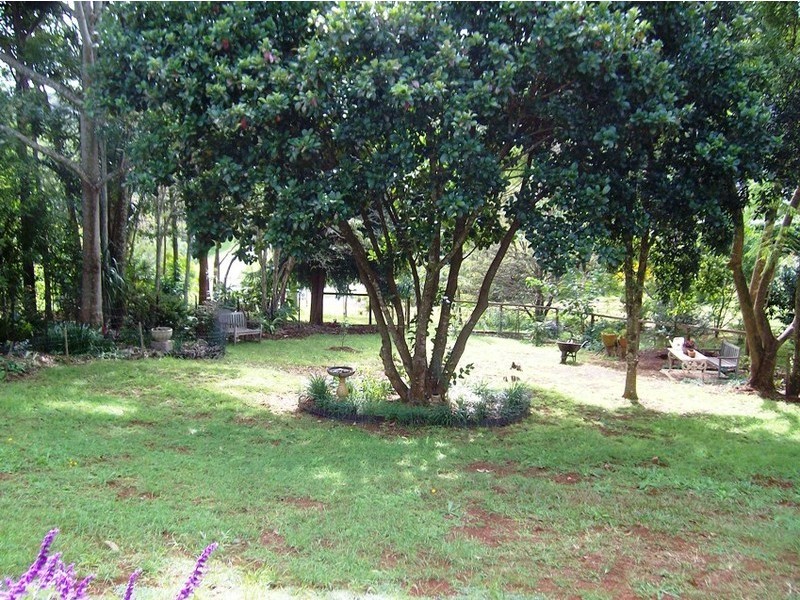 5 Dapsang Drive, Eagle Heights QLD 4271