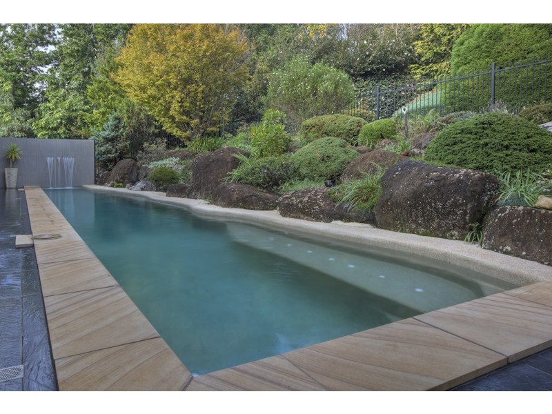 90 Main Western Rd, North Tamborine QLD 4272