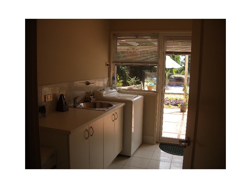 73 Alpine Terrace, Tamborine Mountain QLD 4272