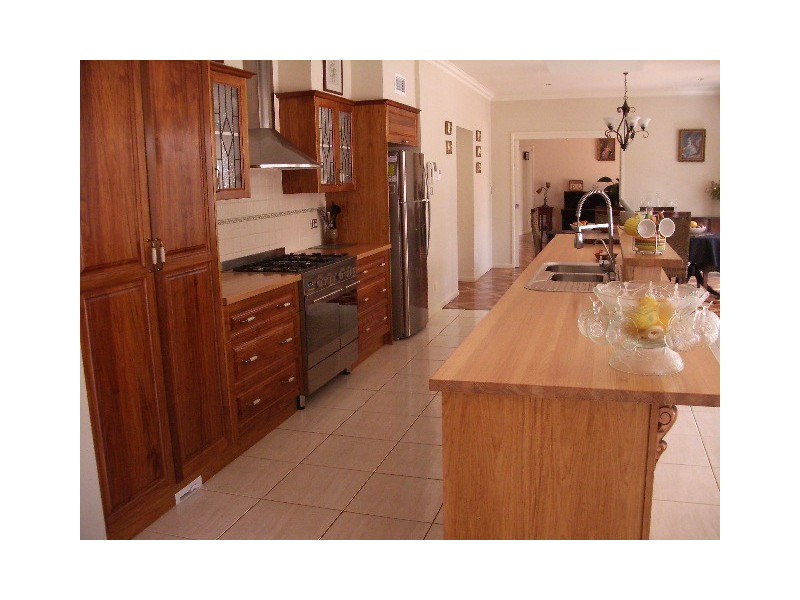73 Alpine Terrace, Tamborine Mountain QLD 4272