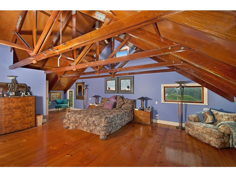 2 Witches Chase, North Tamborine QLD 4272