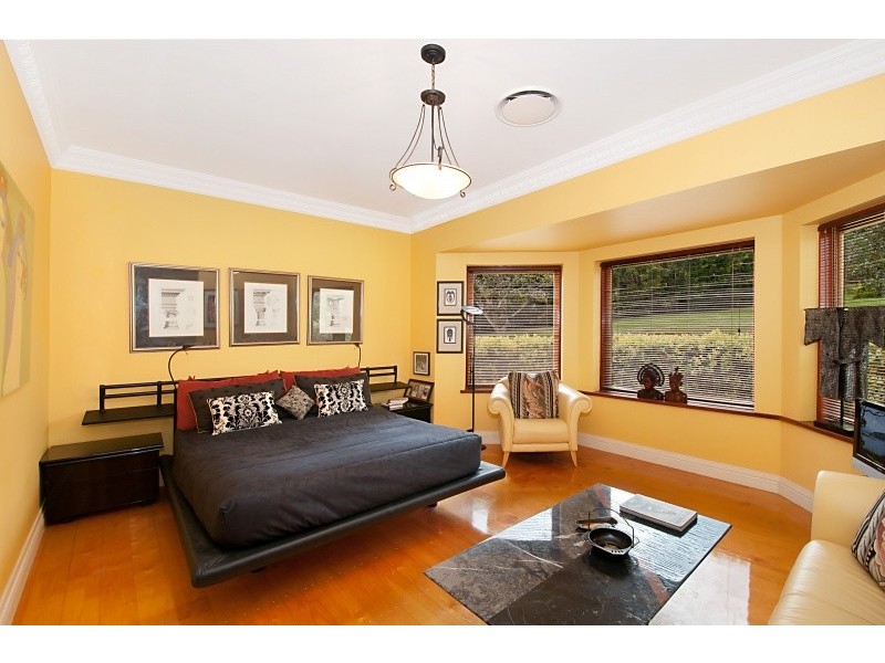 2 Witches Chase, North Tamborine QLD 4272