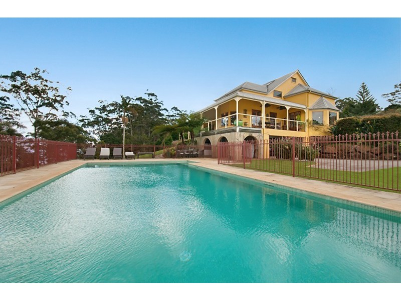 2 Witches Chase, North Tamborine QLD 4272