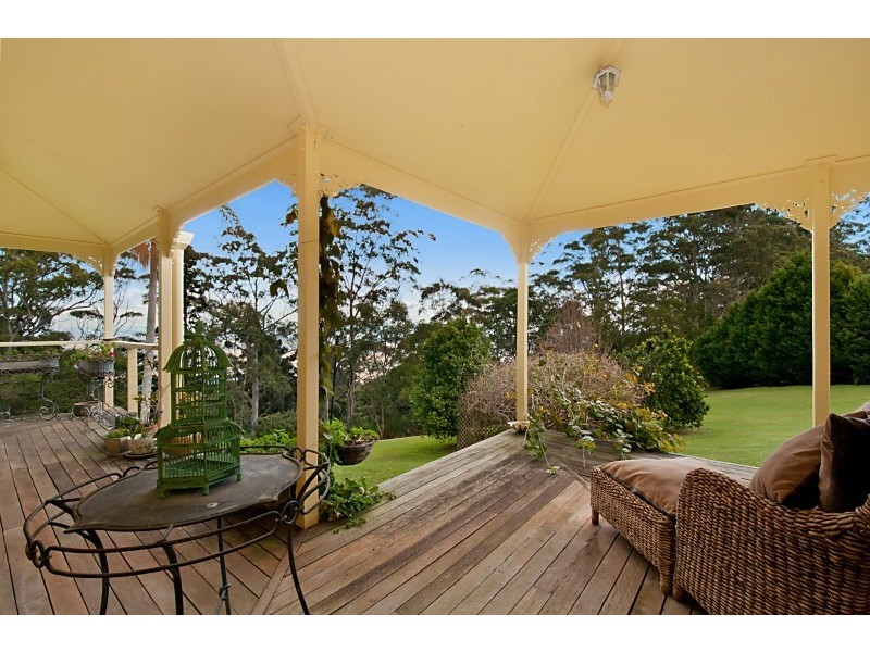 2 Witches Chase, North Tamborine QLD 4272