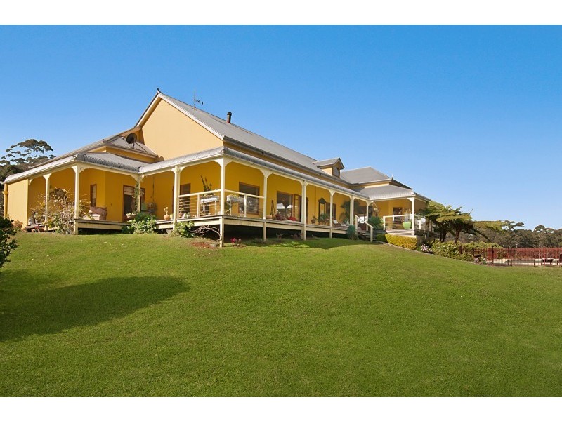 2 Witches Chase, North Tamborine QLD 4272