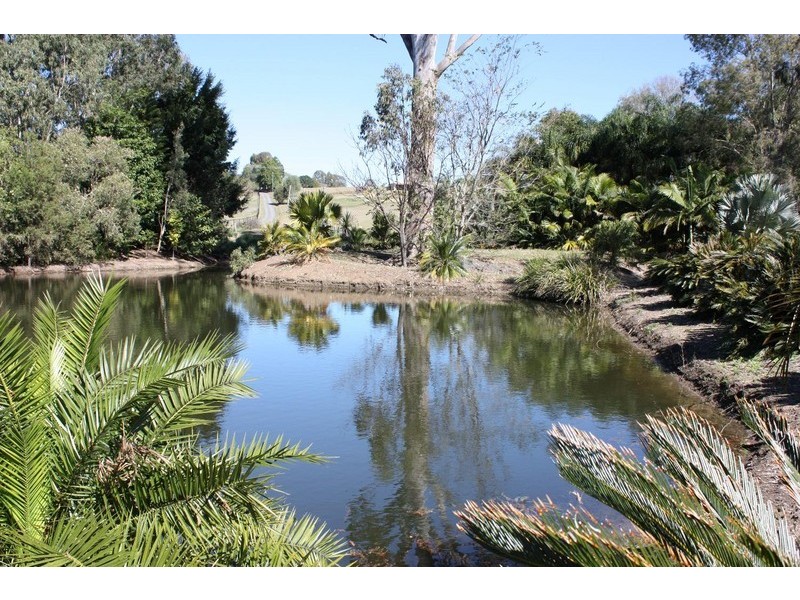 74 Hazel Road, Tamborine QLD 4270