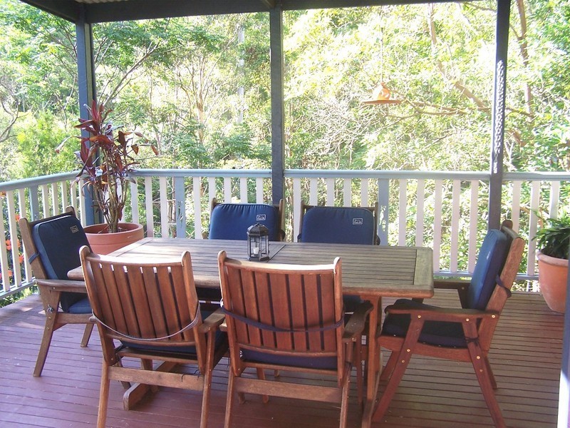 13 Tabor Dr, Eagle Heights QLD 4271