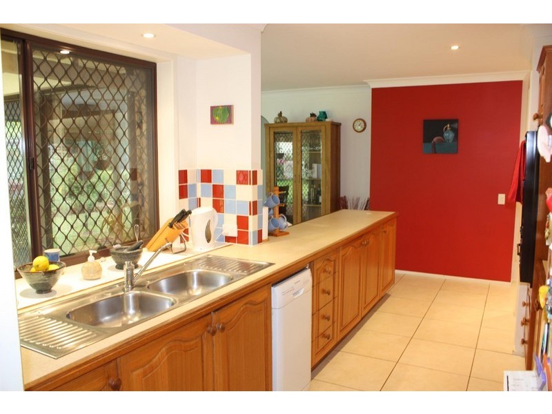 67 Sierra Dr, North Tamborine QLD 4272
