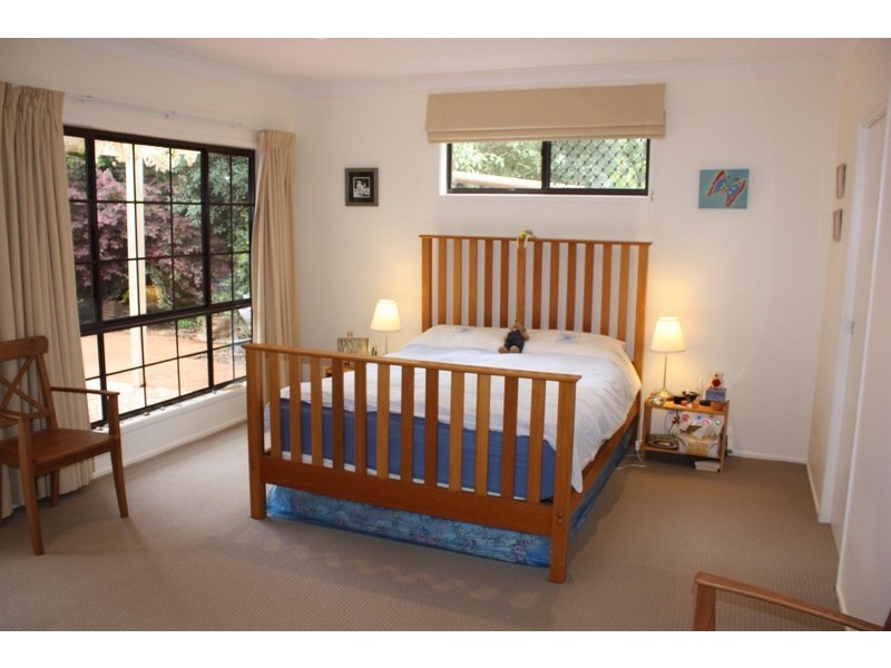 67 Sierra Dr, North Tamborine QLD 4272