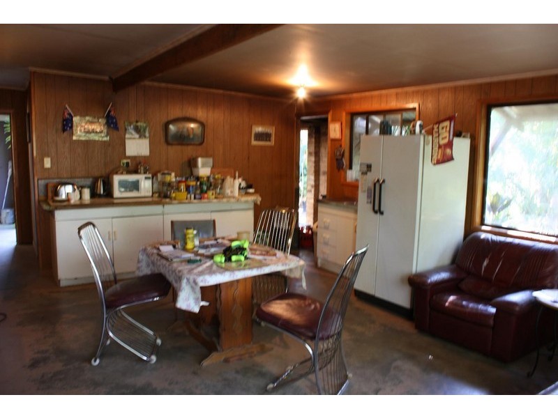 74 Hazel Road, Tamborine QLD 4270