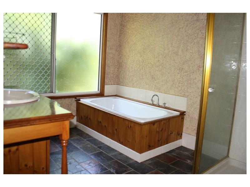 Tamborine Mountain QLD 4272