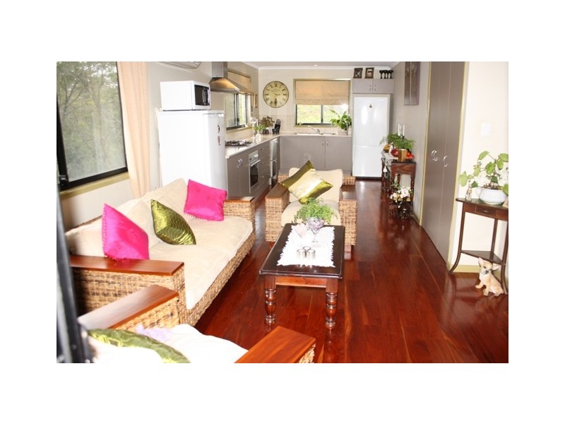 Eagle Heights QLD 4271