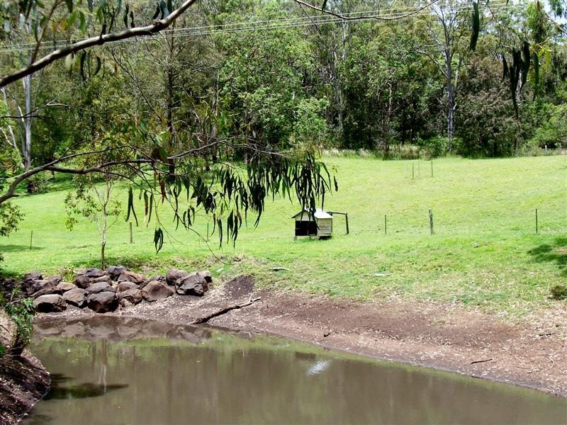 2090 Tamborine Mountain Rd, Tamborine Mountain QLD 4272