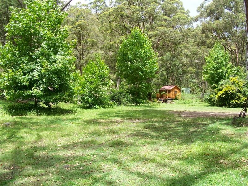 2090 Tamborine Mountain Rd, Tamborine Mountain QLD 4272