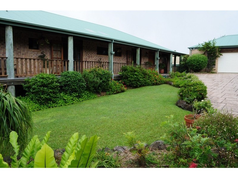 9 Celebes Crt, Tamborine Mountain QLD 4272