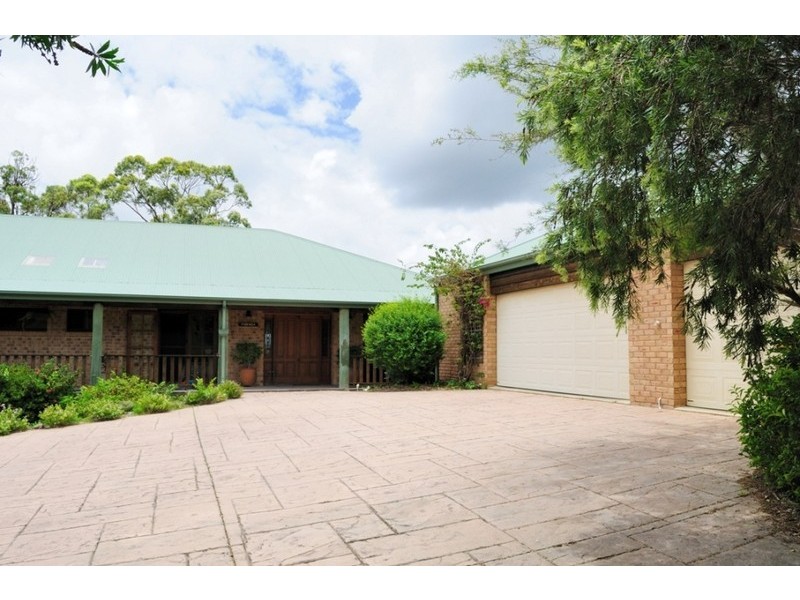 9 Celebes Crt, Tamborine Mountain QLD 4272