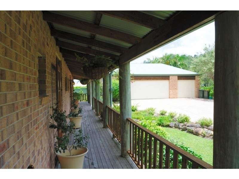 9 Celebes Crt, Tamborine Mountain QLD 4272