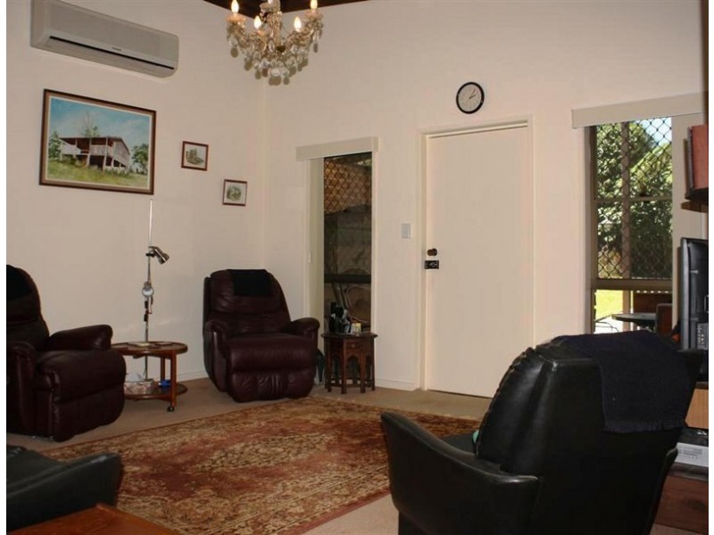 21 Beechmont, Tamborine Mountain QLD 4272