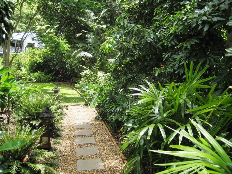 38 Dapsang Dr, Eagle Heights QLD 4271