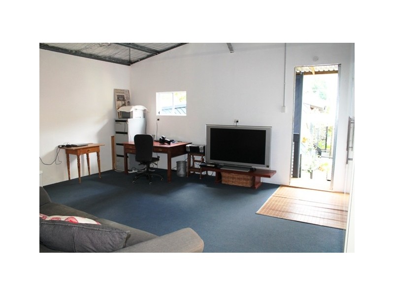 38 Dapsang Dr, Eagle Heights QLD 4271