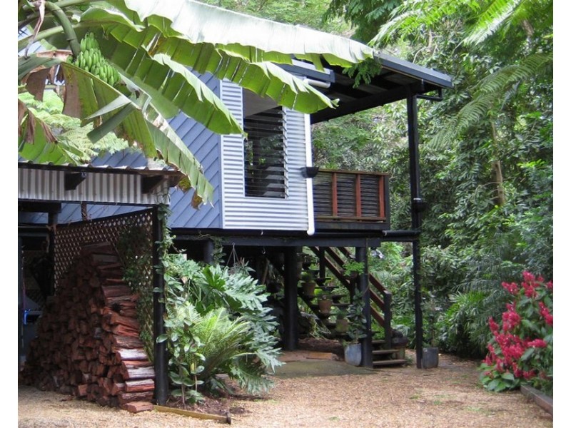 38 Dapsang Dr, Eagle Heights QLD 4271