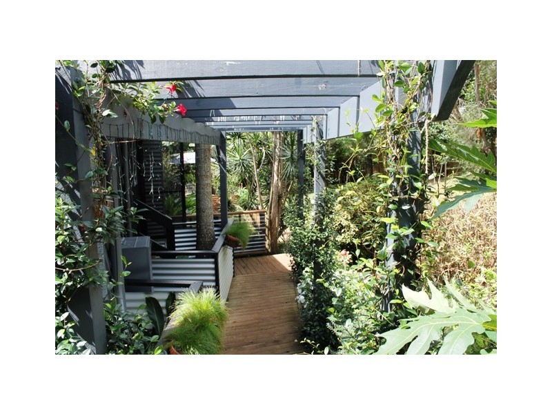 38 Dapsang Dr, Eagle Heights QLD 4271