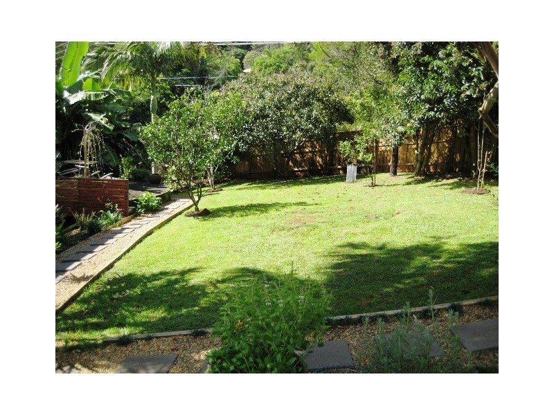 38 Dapsang Dr, Eagle Heights QLD 4271