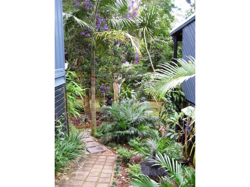 38 Dapsang Dr, Eagle Heights QLD 4271