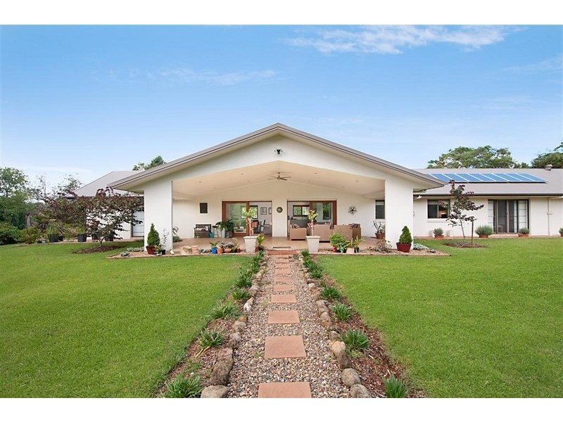 81 Beacon Road, Tamborine Mountain QLD 4272