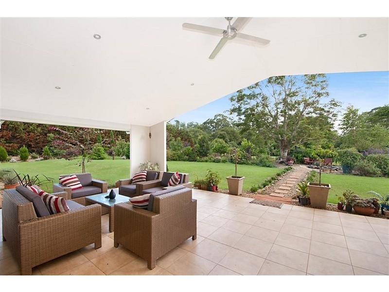 81 Beacon Road, Tamborine Mountain QLD 4272