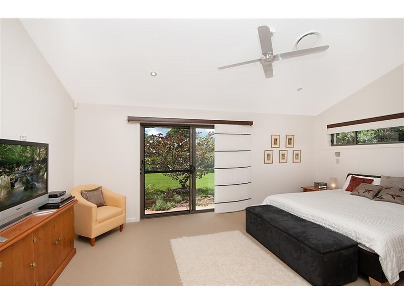 81 Beacon Road, Tamborine Mountain QLD 4272