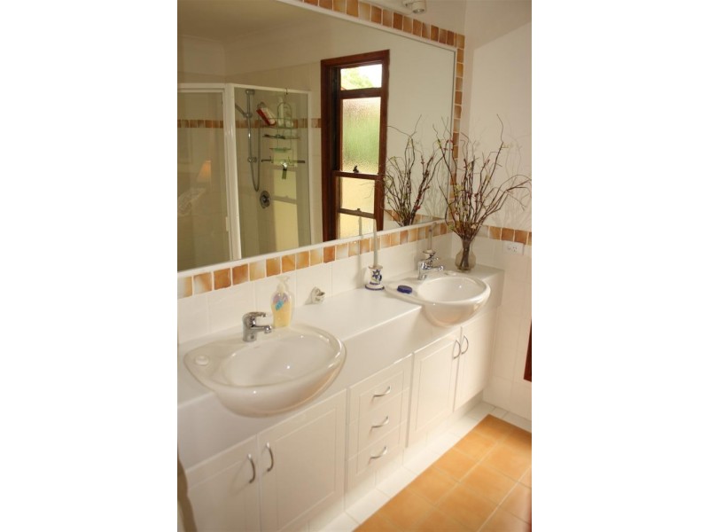 Tamborine Mountain QLD 4272