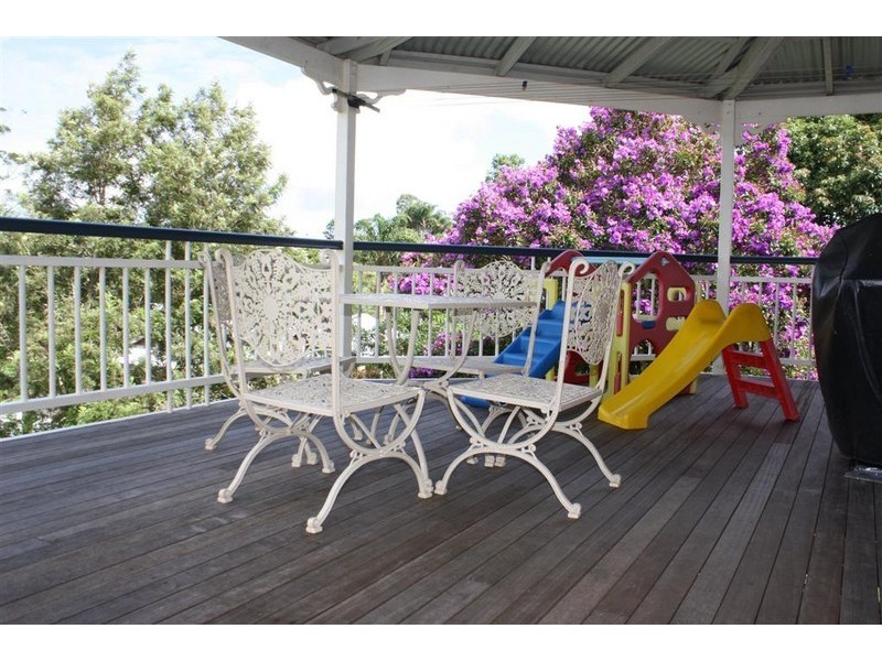 Eagle Heights QLD 4271