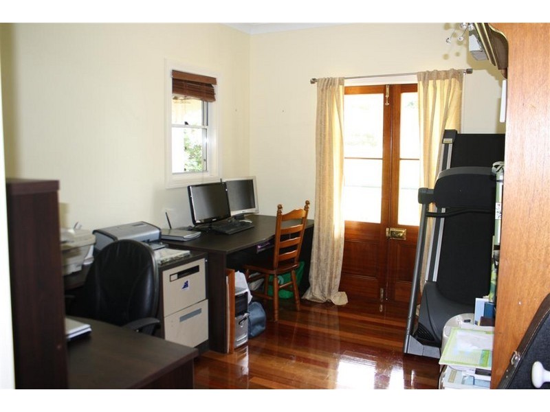 Eagle Heights QLD 4271