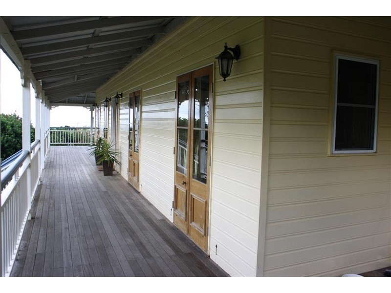 Eagle Heights QLD 4271