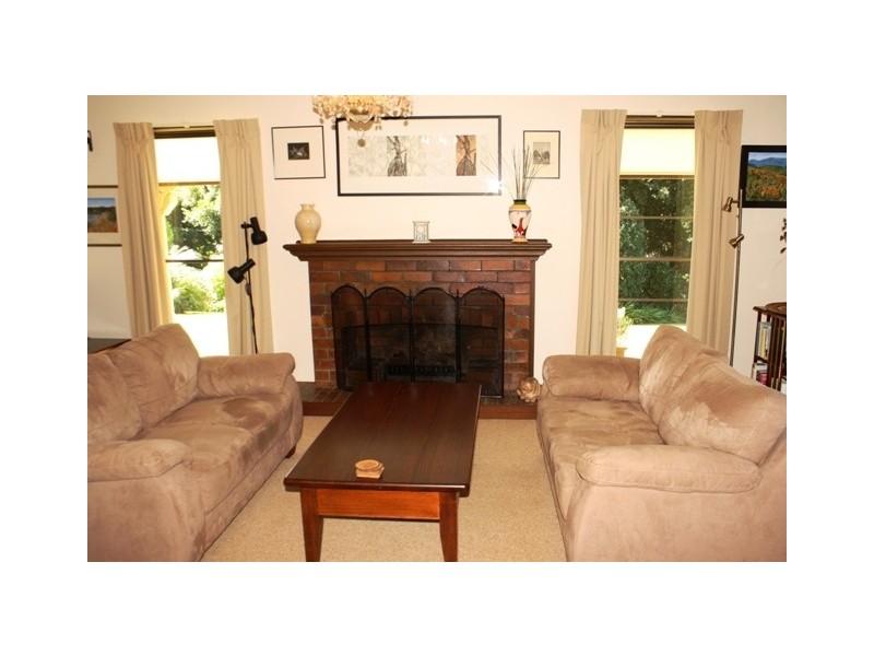 34 Kootenai Drive, Tamborine Mountain QLD 4272