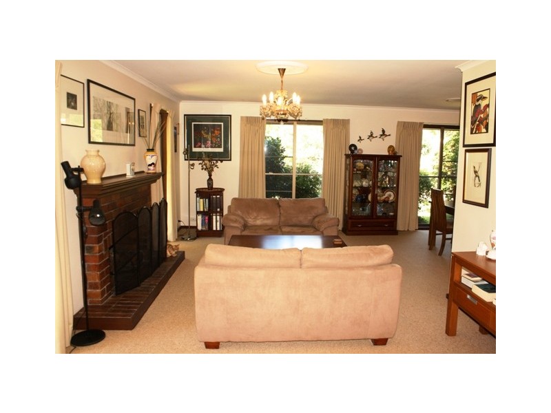 34 Kootenai Drive, Tamborine Mountain QLD 4272