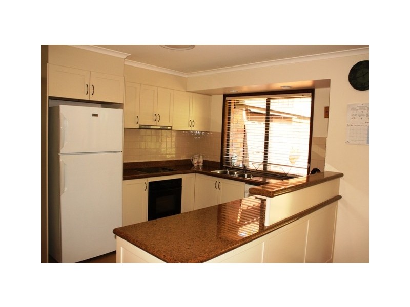 34 Kootenai Drive, Tamborine Mountain QLD 4272