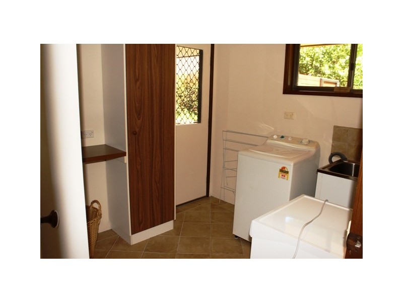 34 Kootenai Drive, Tamborine Mountain QLD 4272