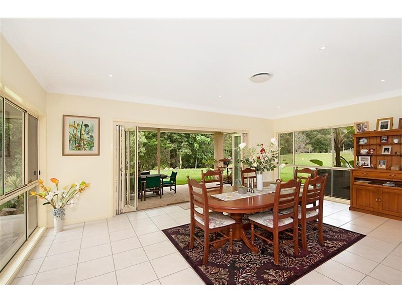 35 Waterfall Dr, Wongawallan QLD 4210