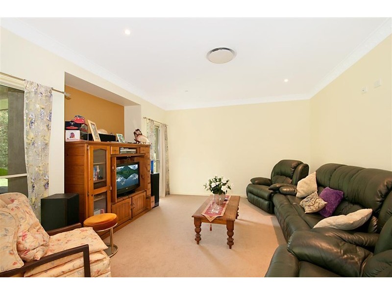 35 Waterfall Dr, Wongawallan QLD 4210