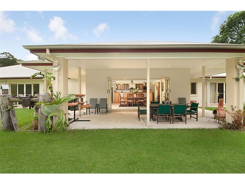 35 Waterfall Dr, Wongawallan QLD 4210