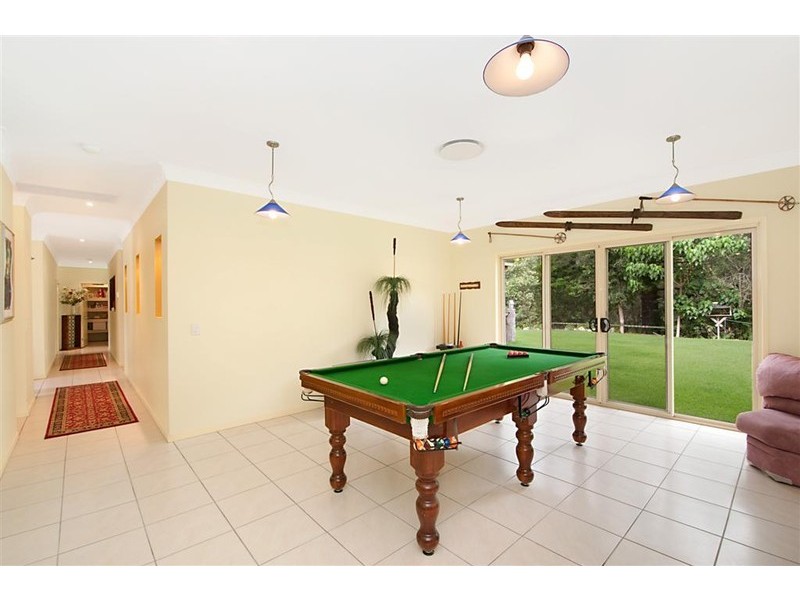35 Waterfall Dr, Wongawallan QLD 4210