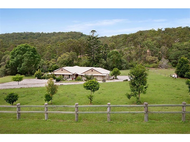 35 Waterfall Dr, Wongawallan QLD 4210