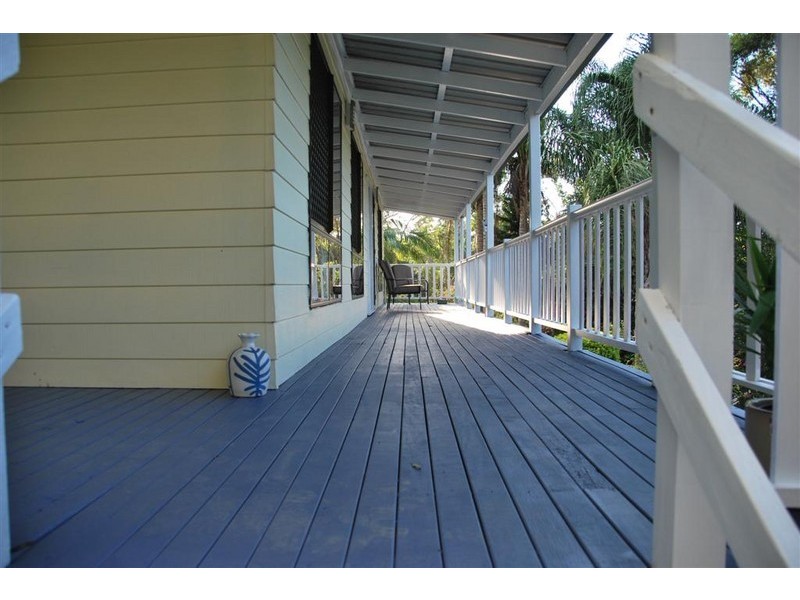 10 Rainer Drive, Eagle Heights QLD 4271