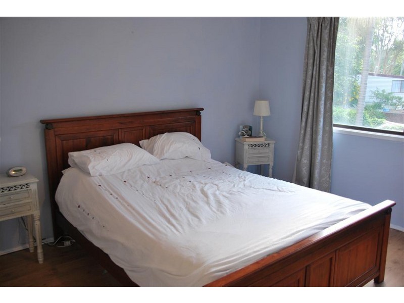 10 Rainer Drive, Eagle Heights QLD 4271