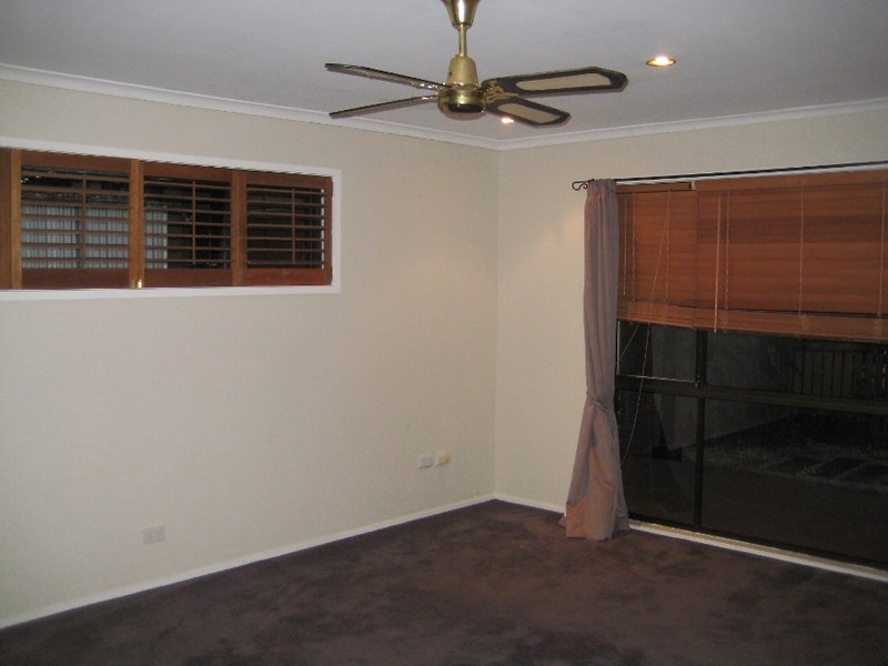 13 Mayon Ct, Tamborine Mountain QLD 4272