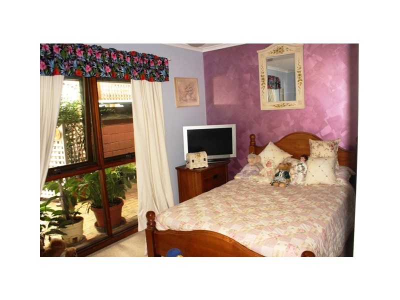 Eagle Heights QLD 4271