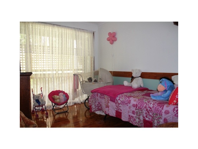 Eagle Heights QLD 4271