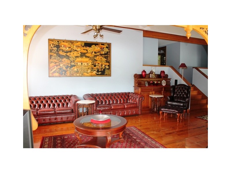 Eagle Heights QLD 4271